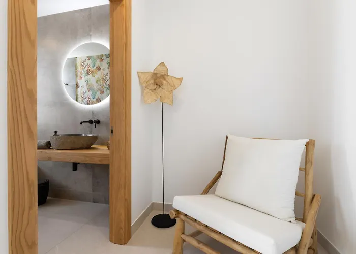 Infinity Views 4 By Escape *